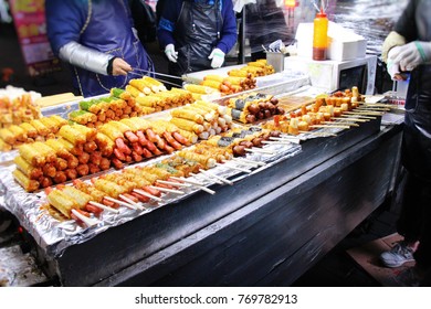 People Group Catering Buffet Food Indoor Stock Photo (Edit Now) 139462811