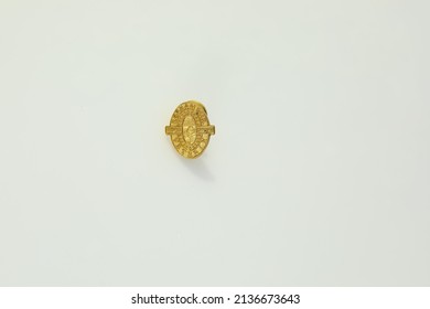 Korean War Veteran Gold Tone Lapel Pin Jewelry Accessory