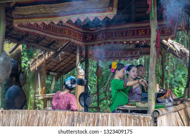 Kota Kinabalu, Sabah / Malaysia - 02.07.2019: Women Of The Tribe Cook In The Kitchen. Woman Of Mari Mari Cultural Village. The Indigenous People Of Malaysia  (“original” Or “first People” In Malay)