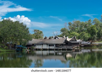 Kota Kinabalu Sabah, Malaysia; August 18th, 2019:- Floating Restaurant Served Steamboat Dishes In Kampung Nelayan,Bukit Padang.