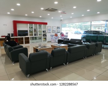 58 Perodua Service Centre Images Stock Photos Vectors Shutterstock