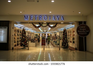 Metrojaya Images Stock Photos Vectors Shutterstock