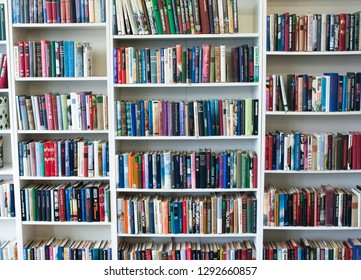 KOUVOLA, FINLAND - SEPTEMBER 18, 2018: Bookshelf In Secondhand shop.
