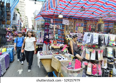 Kowloon, Hong Kong, China- November 17, 2016: People Shopping At Ladies Market Mong Kok