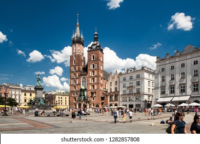 KRAKOW, POLAND-MAY 26, 2018:  Cathedral On The Main Square In Krakow. Every Afternoon, We Play The Bugle Call From The Church Tower.