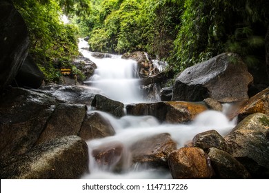 70 Krating waterfall national park Images, Stock Photos & Vectors ...