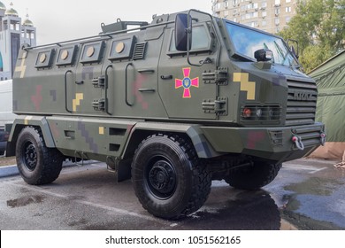 29,584 Armored car Images, Stock Photos & Vectors | Shutterstock