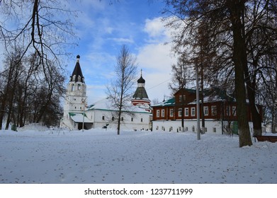Kremlin of Alexandrovskaya Sloboda, Church-bell tower of the Crucifixion of Christ and Marfina chamber, city of Alexandrov