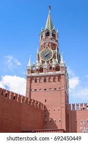 Kremlin clock tower, with a red star on the tower.