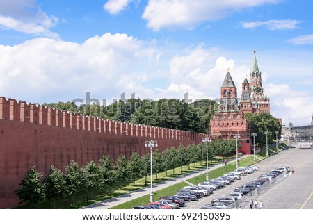 Kremlin clock tower, with a red star on the tower.
