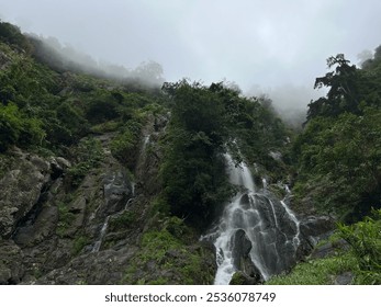 Krok Idok Waterfall, Saraburi Province - Powered by Shutterstock