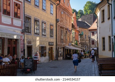 Český Krumlov, Czech republic - September 8, 2021: View of narrow pedestrian street in the historic town Český Krumlov, UNESCO heritage site