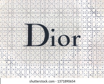 Dior の画像 写真素材 ベクター画像 Shutterstock