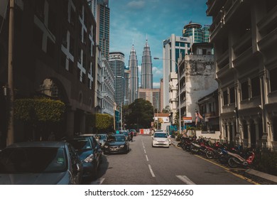 Kuala Lumpur/ Malaysia- 09.19.2016: Kuala Lumpur Street With Petronas View