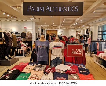 Padini Concept Store Images Stock Photos Vectors Shutterstock