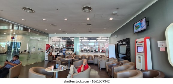 Kuala Lumpur, Malaysia- 16 Nov, 2020: Waiting Area For Customer With Complimentary Beverage Counter At Toyota Service Centre Workshop For Customer To Enjoy While Waiting For Their Car To Be Ready