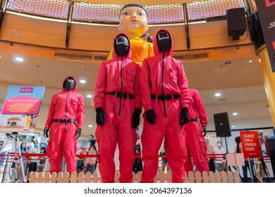 KUALA LUMPUR, MALAYSIA - 24 OCTOBER, 2021 : Guard from Squid Game at the roadshow for the promotion of new Netflix show. Squid Game is a South Korean survival drama television series