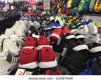 sport shoes warehouse
