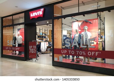 levi clearance store