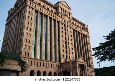 KUALA LUMPUR, MALAYSIA - 26 April 2018. View Of Bursa Malaysia Berhad Building At Kuala Lumpur In The Evening.