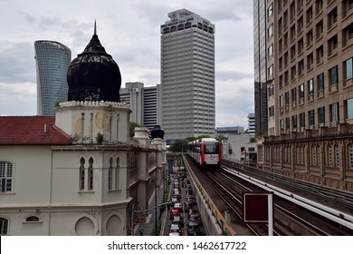 Kuala Lumpur, Malaysia - 31st December, 
2017: The Light Rail Transit (LRT) Departs From Masjid Jamek Station In Kuala Lumpur City.