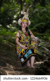 Kuala Lumpur, Malaysia - 6 Aug 2018. A Traditional Outfit Of Kenyah, Indigenous People Of Sarawak And Indonesian Borneo, Grouped With The Kayan Or Under The General Name Bahau. 