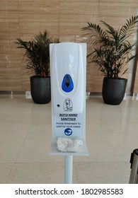 Kuala Lumpur, Malaysia - Aug 26, 2020: A Close-up Of A Hand Sanitizer Dispenser Located In The Lobby Of An Office Building With Blurred Background