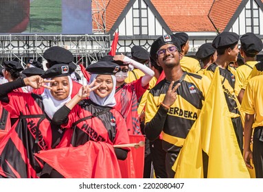 Kuala Lumpur, Malaysia - August 29 2022 : Cheerful Malaysian Teenagers Colour Guard Performers After Rehearsal Practise For 65 Malaysia National Day Parade. 