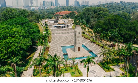 234 Malaysia Independence Statue Images, Stock Photos & Vectors ...