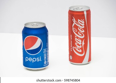 420 Pepsi Top View Images, Stock Photos & Vectors | Shutterstock