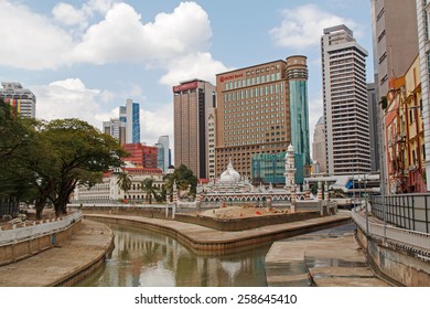 KUALA LUMPUR, MALAYSIA - FEBRUARY 08, 2015: Cityscape Of Kuala Lumpur At Merdeka Square. The Main Square Of The City Reminds The British Colonization