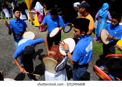 99 Kompang team Images, Stock Photos & Vectors | Shutterstock