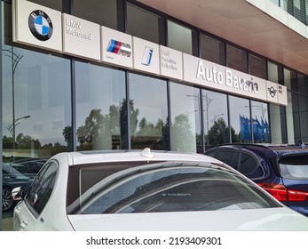 Kuala Lumpur, Malaysia- July 19, 2022 : Shop Front Auto Bavaria BMW Ara Damansara Branch Showroom. BMW Is A German Luxury Car Vehicles And Motorcycles Headquartered In Munich. Selective Focus