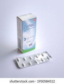 143 Cetirizine Images Stock Photos Vectors Shutterstock