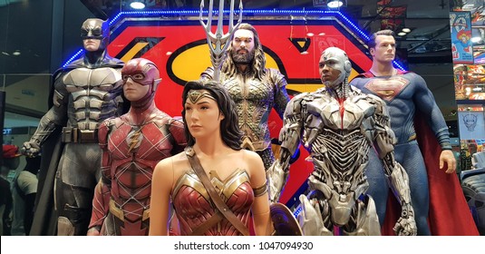 KUALA LUMPUR, MALAYSIA - MARCH 11, 2018: Justice League statue featuring Wonder Woman, Batman, Superman, Aquaman, Cyborg and The Flash at Kuala Lumpur, Malaysia.