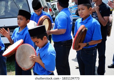 721 Malay drum Images, Stock Photos & Vectors | Shutterstock