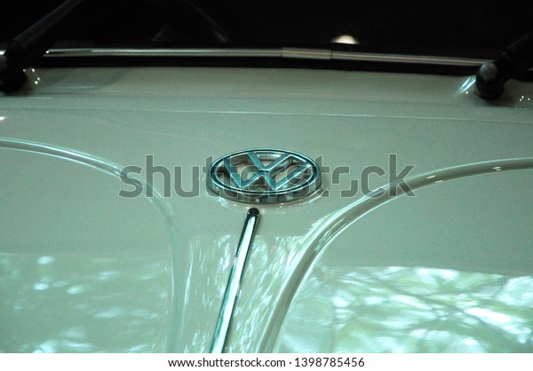 KUALA LUMPUR, MALAYSIA -MAY 22, 2018: Volkswagen car\
manufacturer commercial emplem logos made from chrome metal fix at\
the car. Famous car manufacturer in the world from Germany. \
\
