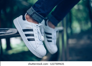 adidas sneakers images