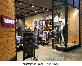 levi jeans outlet store