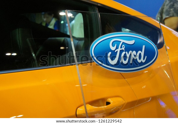 KUALA LUMPUR, MALAYSIA -\
NOVEMBER 24, 2018: Selected focused of Ford car brand emblem and\
logos at car body. Ford is the consumers vehicle brand produced by\
Japan.  
