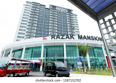 1 razak mansion for sale