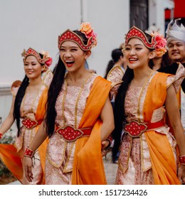 Malaysia Clothes Traditional High Res Stock Images Shutterstock