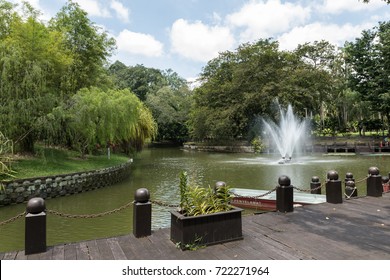 151 Taman botani perdana Images, Stock Photos & Vectors | Shutterstock