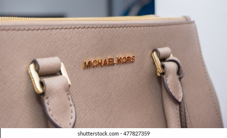 pictures of michael kors bags
