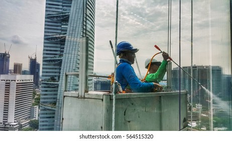 Window Cleaning High Images Stock Photos Vectors Shutterstock