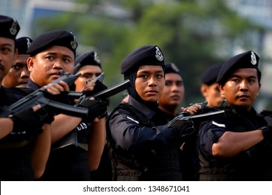 1,158 Traffic police malaysia Images, Stock Photos & Vectors | Shutterstock