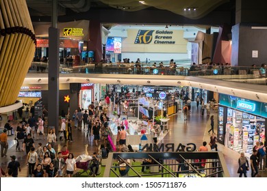 Mid Valley Megamall Images Stock Photos Vectors Shutterstock