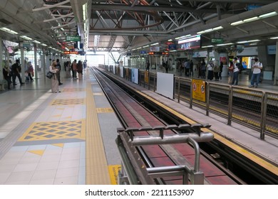 Kuala Lumpur.malaysia.07.10.2022. The LRT Kelana Jaya Line Is A Medium Capacity Light Rapid Transit Line And The First Fully Automated And Driverless Rail System In The Klang Valley, Malaysia.