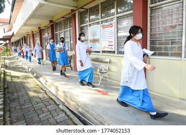 Kuala Lumpur/Malaysia-June 24 2020:
High School Students Wear Face Masks  On The Firsts Day During The First Day School Reopening Following  Restriction To Halth The Spread Of The Covid-19 Coronavirus