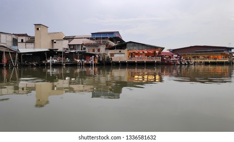 KUALA SELANGOR, MALAYSIA - 09 MAR, 2019:  View Of Kuala Selangor Jetty Which Is Departure Point Of Sky Mirror Tour.